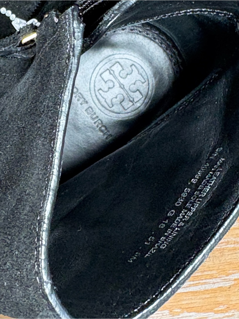 Tory Burch Sofia 85mm Lug Sole Bootie In Black Suede Size 9 NWOB - Picture 12 of 12